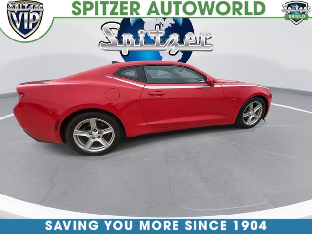 Used 2016 Chevrolet Camaro LT image 10