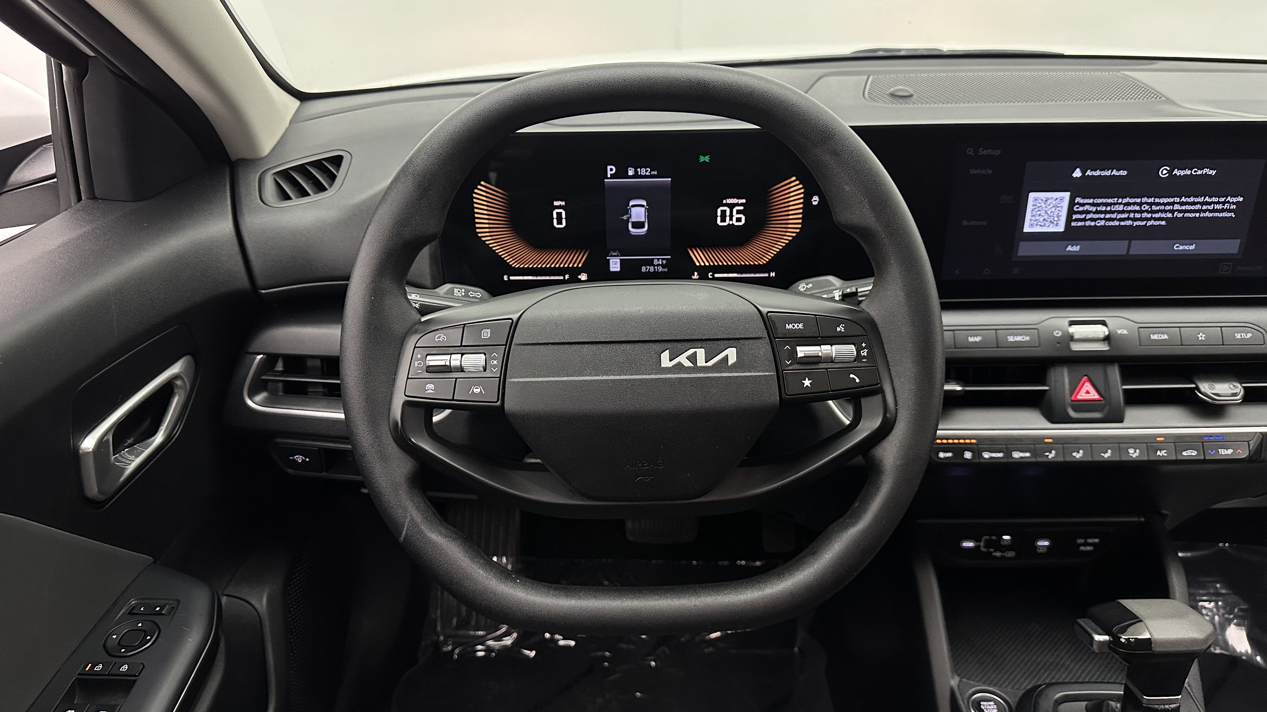 Used 2025 Kia K4 FWD image 25