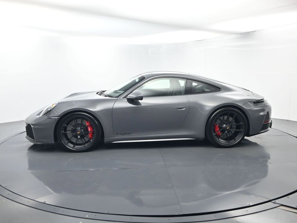 Certified 2026 Porsche 911 Carrera 4 GTS image 2