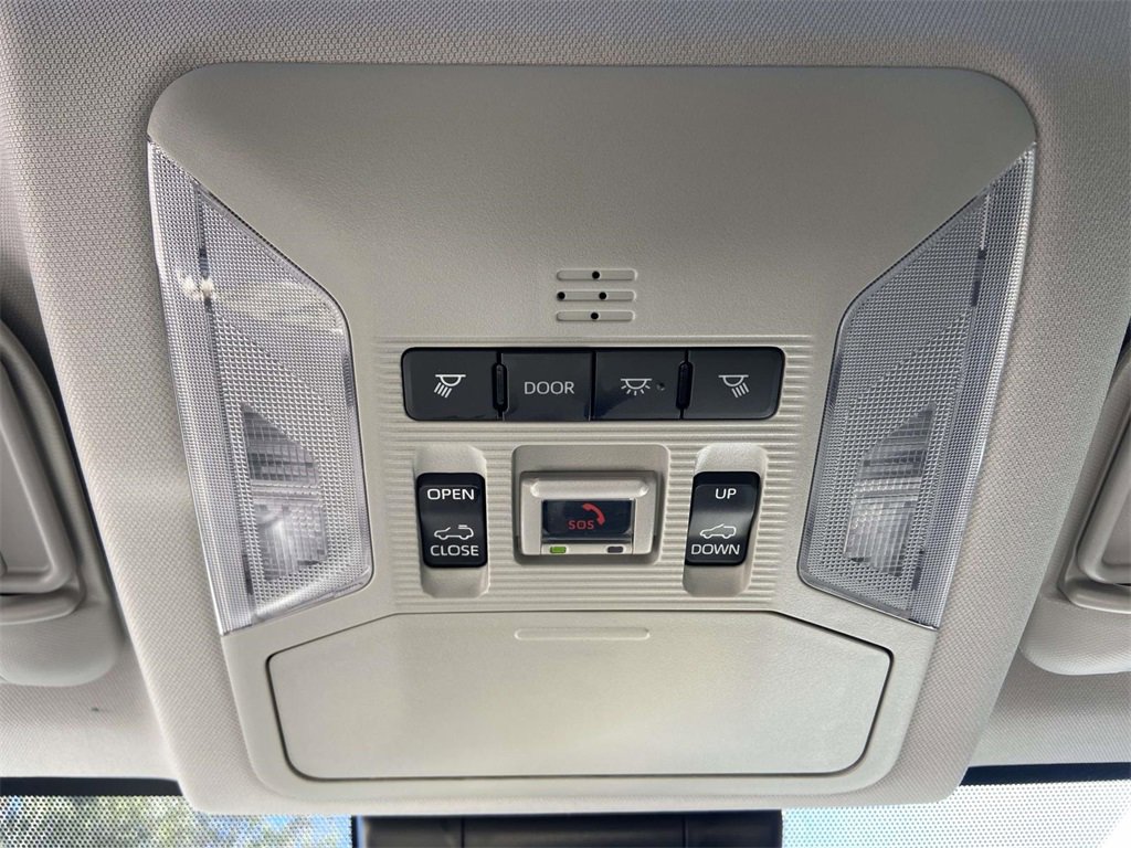 Used 2024 Toyota RAV4 XLE image 21