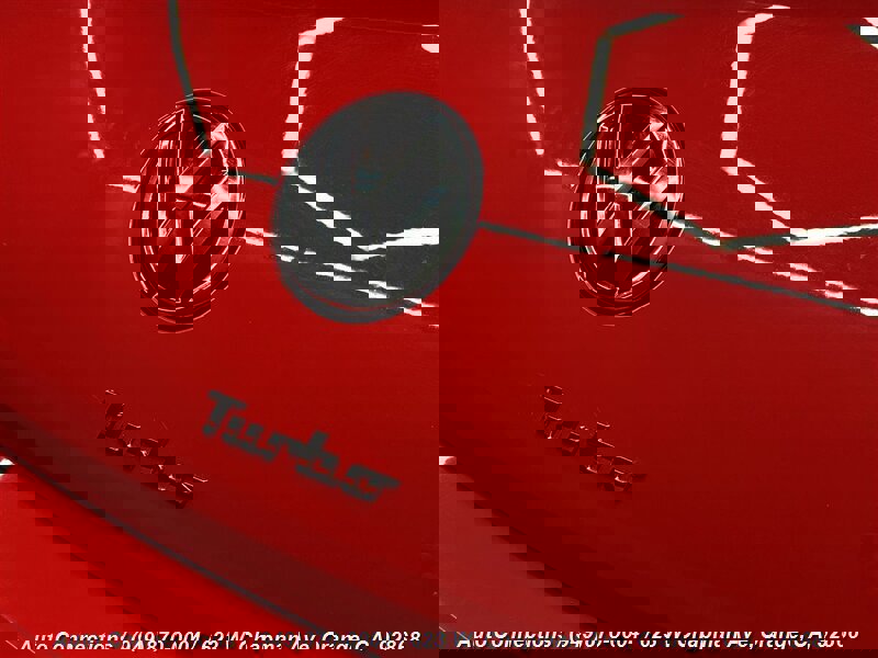 Used 2018 Volkswagen Beetle 2.0T Coast w/ Coast Lighting Package image 32