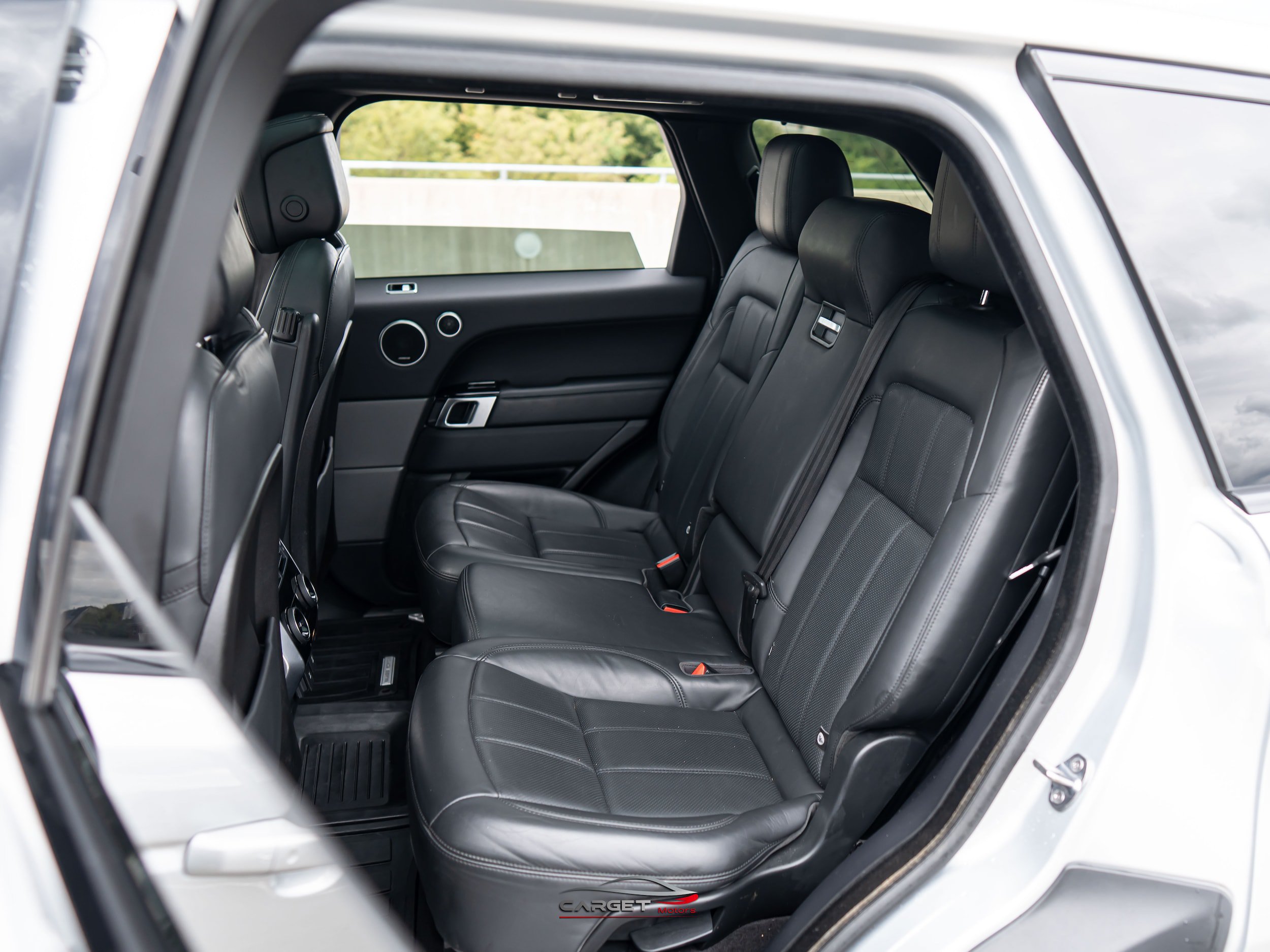 Used 2018 Land Rover Range Rover Sport HSE AWD/4WD image 20