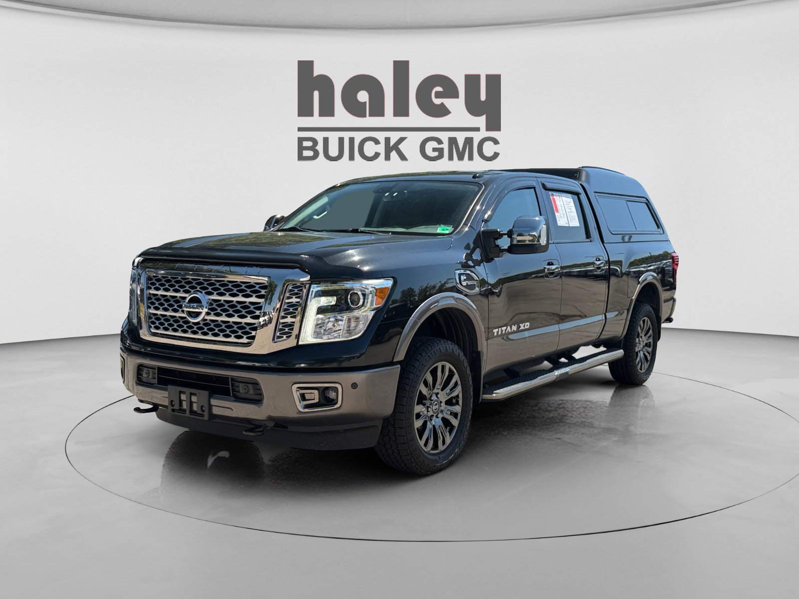 Used 2018 Nissan Titan Platinum Reserve w/ Platinum Utility Package AWD/4WD image 1