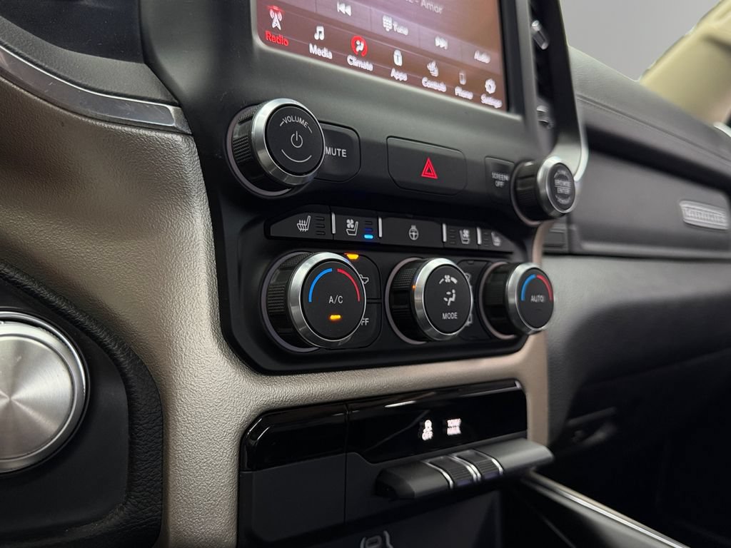 Used 2020 RAM 1500 Laramie AWD/4WD image 24