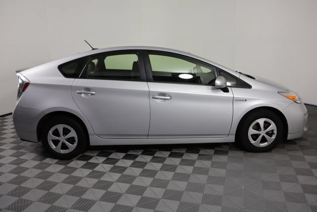 Used 2015 Toyota Prius Three FWD image 9