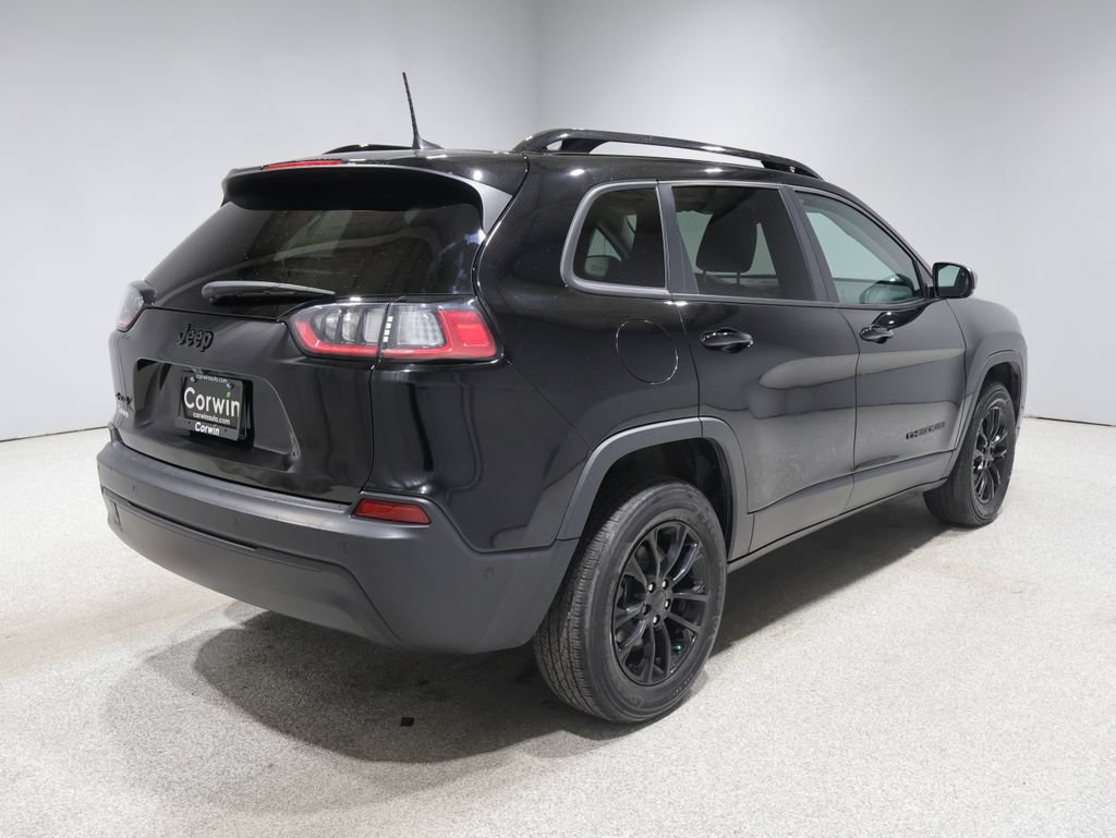 Used 2023 Jeep Cherokee Altitude Lux AWD/4WD image 2