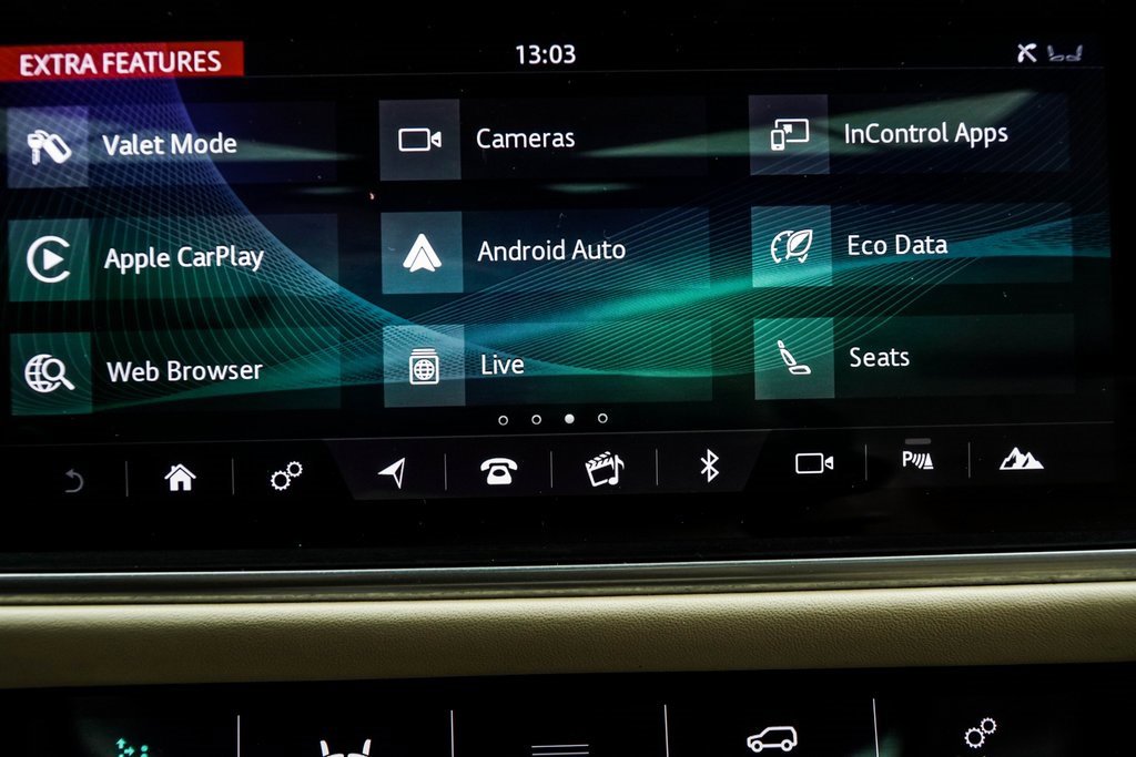 Used 2019 Land Rover Range Rover HSE image 30