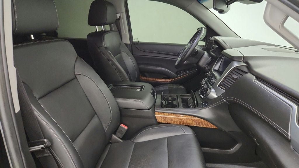 Used 2018 Chevrolet Tahoe Premier AWD/4WD image 26