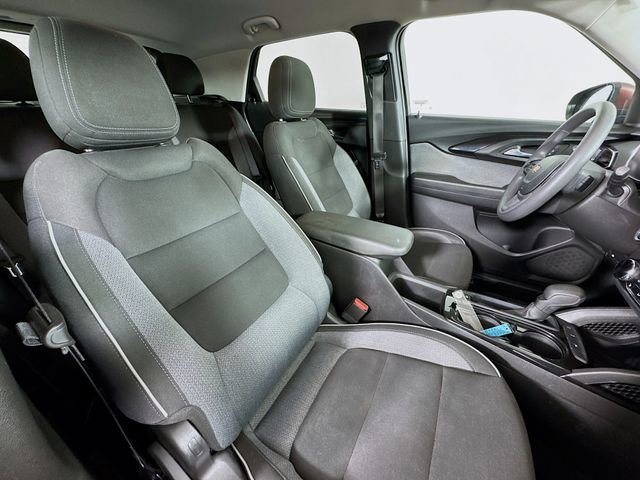 Used 2022 Chevrolet TrailBlazer LT w/ Driver Confidence Package image 27