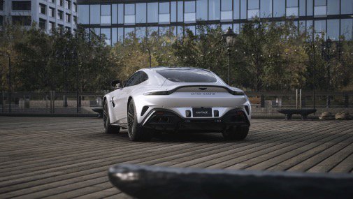 New 2026 Aston Martin V8 Vantage Coupe image 5