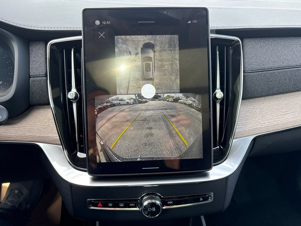New 2026 Volvo XC90 B6 Plus AWD/4WD image 10