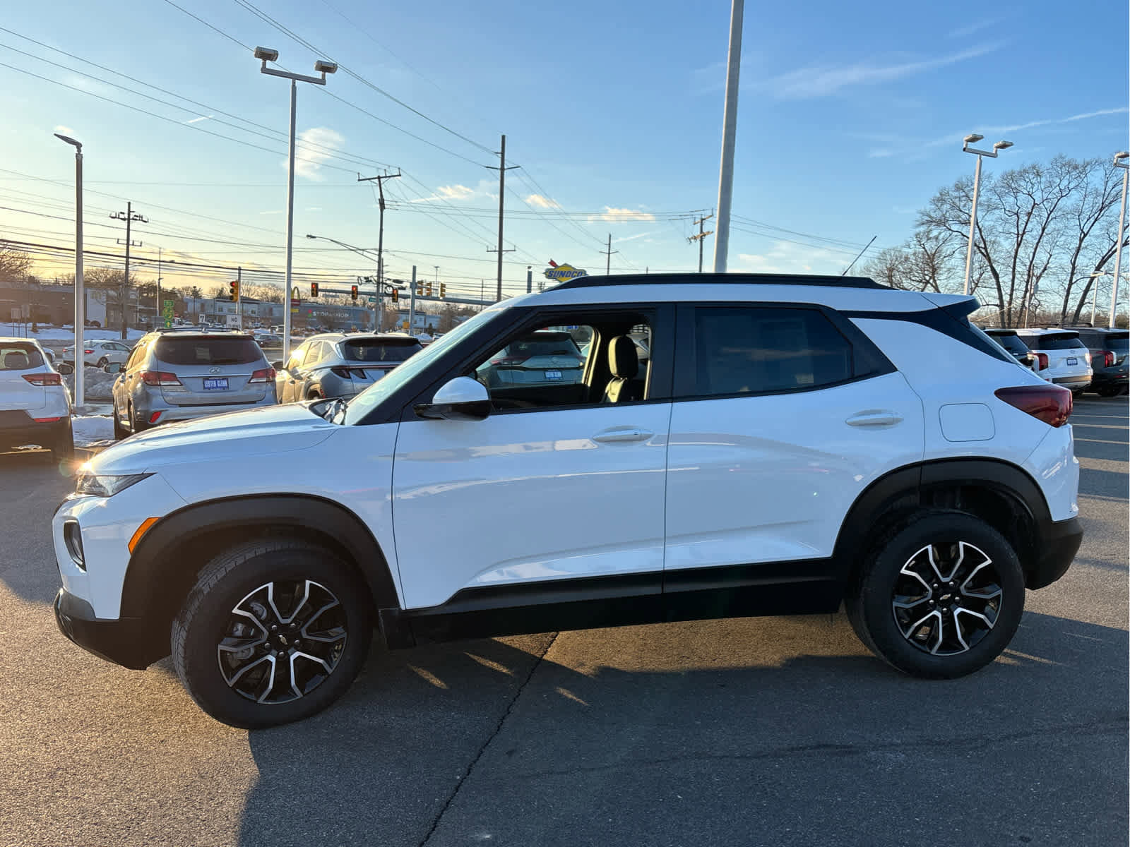 Certified 2023 Chevrolet TrailBlazer ACTIV w/ Sun and Liftgate Package image 7