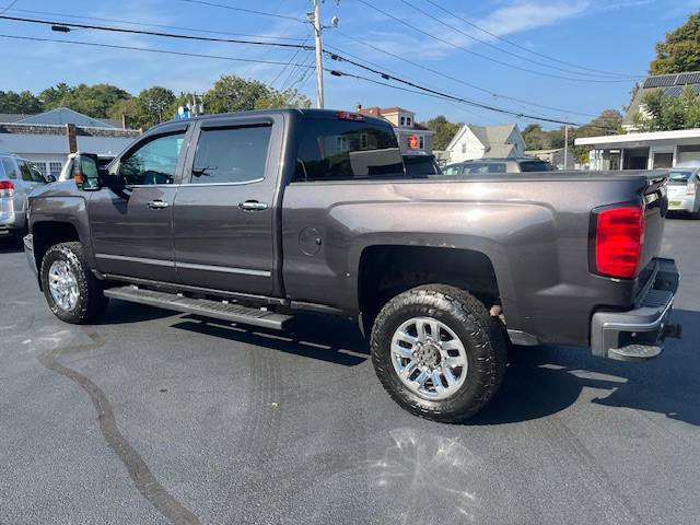 Used 2016 Chevrolet Silverado 2500 LTZ w/ LTZ Plus Package image 4