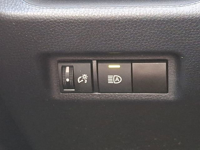 Certified 2024 Toyota RAV4 XLE image 24