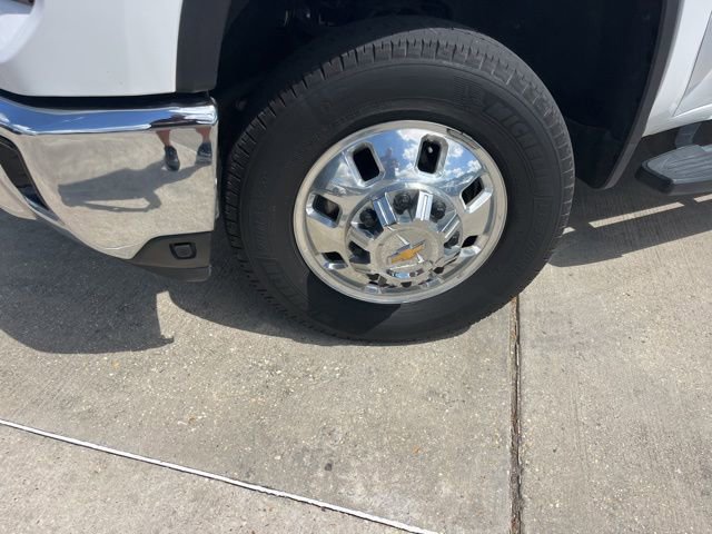 Used 2024 Chevrolet Silverado 3500 LTZ w/ LTZ Plus Package image 12