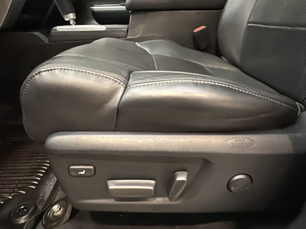 Used 2020 Toyota Tundra Platinum AWD/4WD image 13