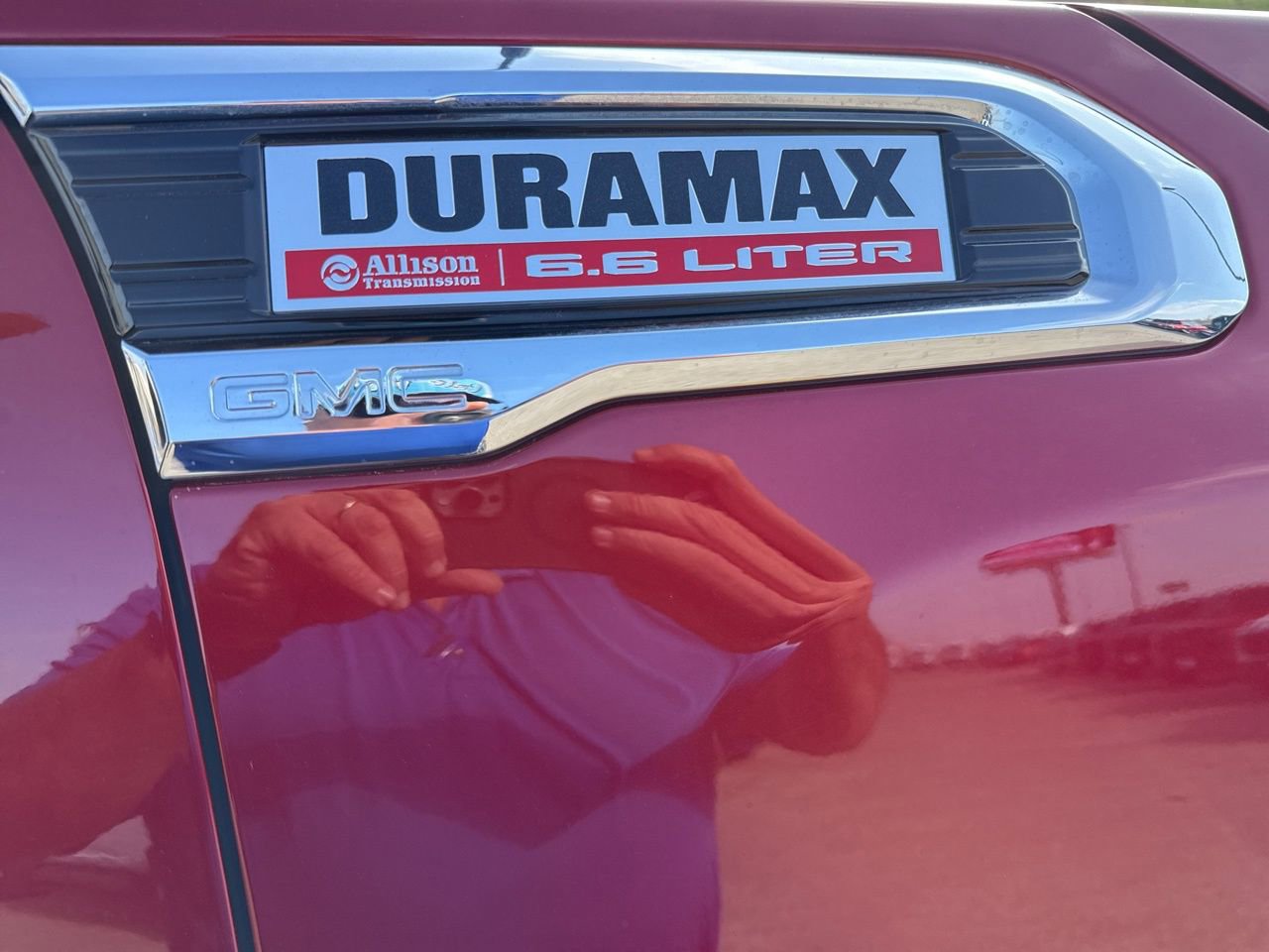 Used 2022 GMC Sierra 3500 Denali w/ Denali Ultimate Package image 16