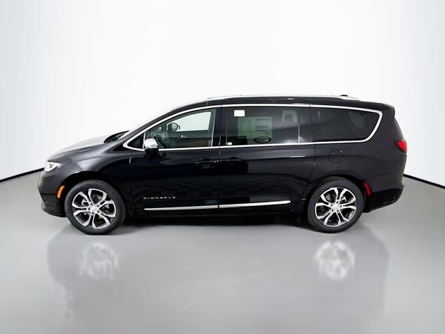 New 2026 Chrysler Pacifica Pinnacle image 4