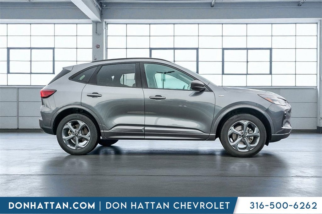 Used 2024 Ford Escape ST-Line image 36
