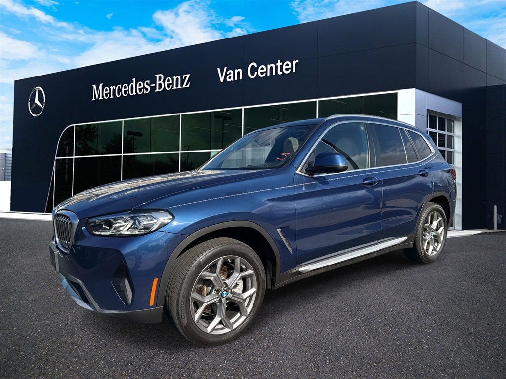 Used 2022 BMW X3 xDrive30i w/ Premium Package 2 image 2