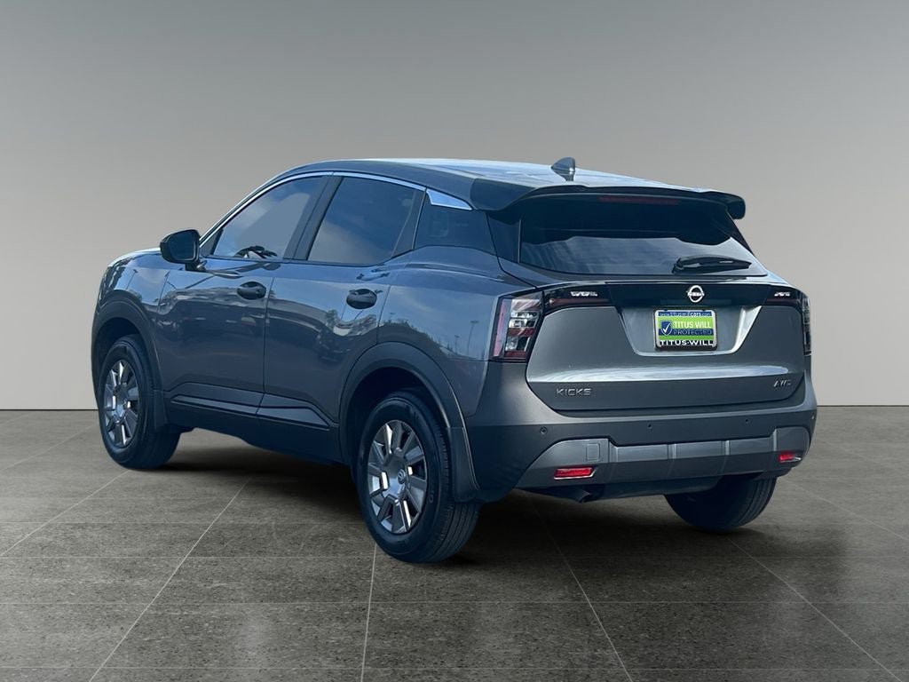 Used 2025 Nissan Kicks S AWD/4WD image 6