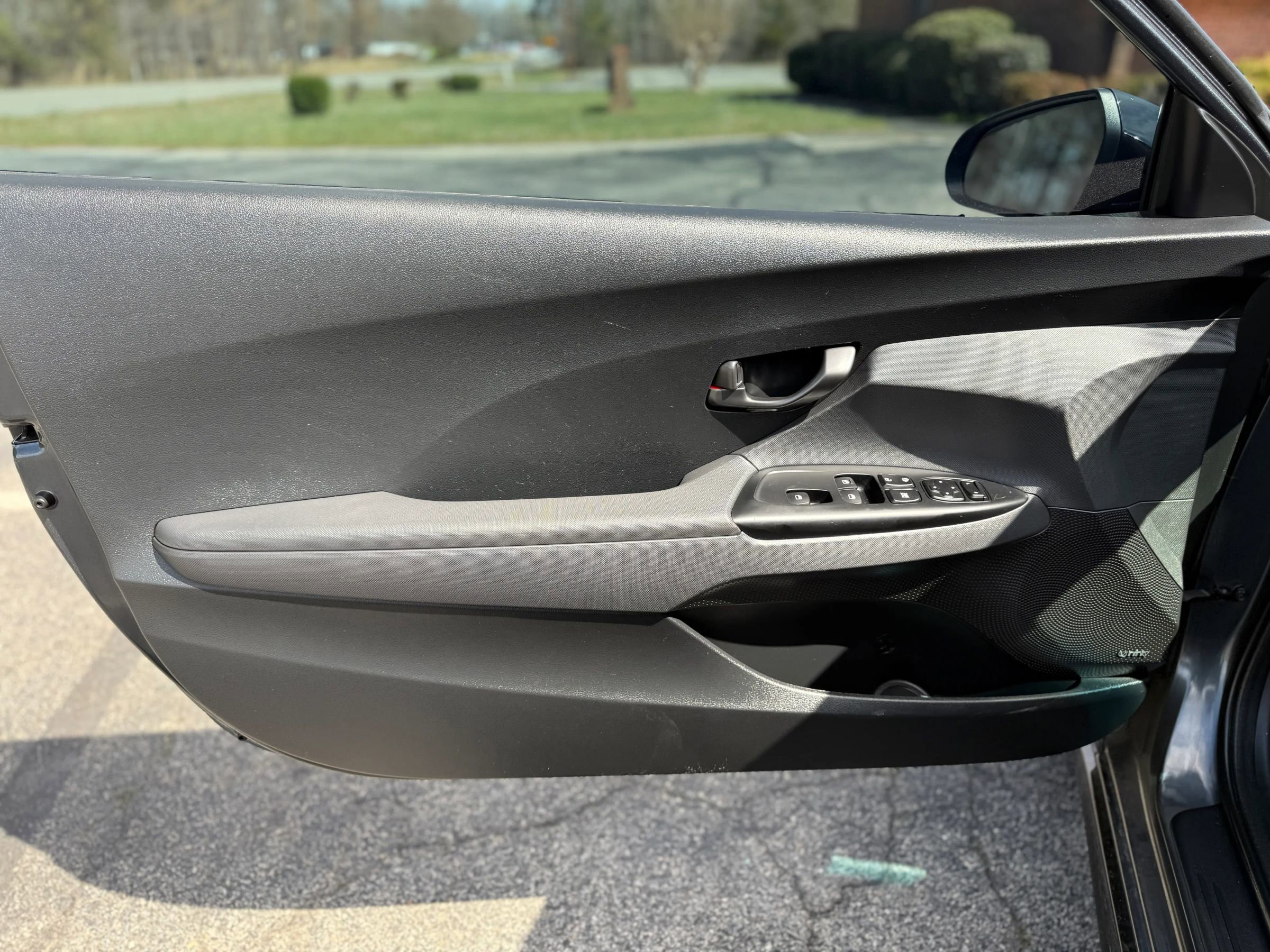 Used 2020 Hyundai Veloster Turbo Ultimate FWD image 13