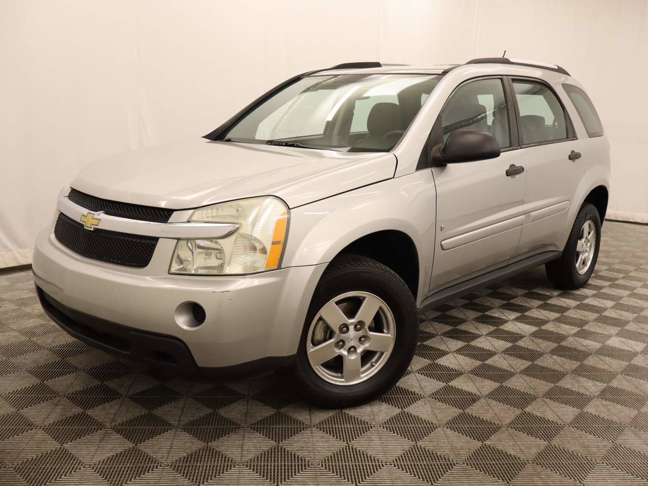 Used 2007 Chevrolet Equinox LS FWD image 1