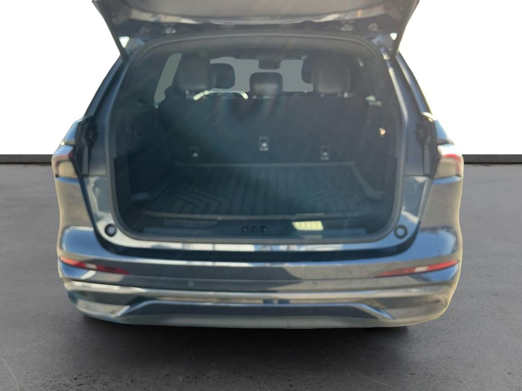 Used 2024 Lincoln Nautilus Reserve w/ Equipment Group 202A image 24