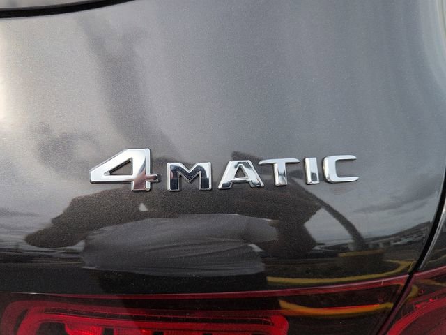Used 2022 Mercedes-Benz GLC 300 4MATIC image 12