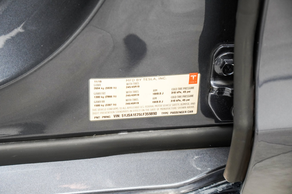 Used 2020 Tesla Model S Long Range Plus AWD/4WD image 41