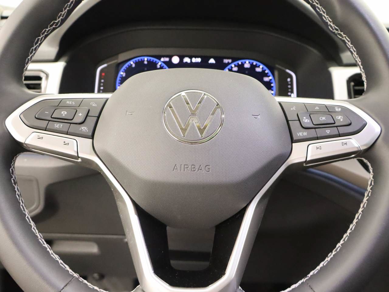 Certified 2021 Volkswagen Atlas SEL Premium AWD/4WD image 13