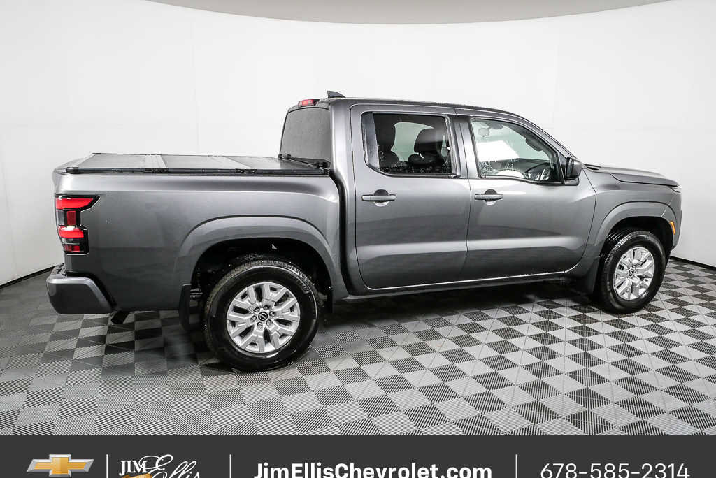 Used 2023 Nissan Frontier SV w/ Tow Package image 2