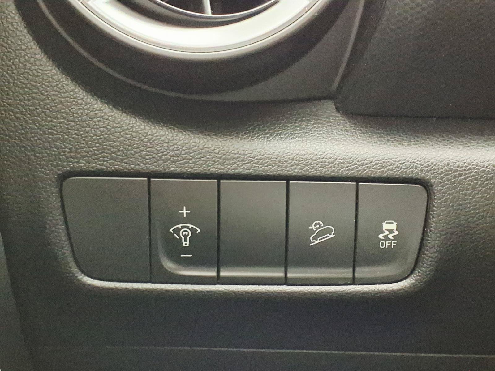 Certified 2023 Hyundai Kona SEL w/ Convenience Package FWD image 22