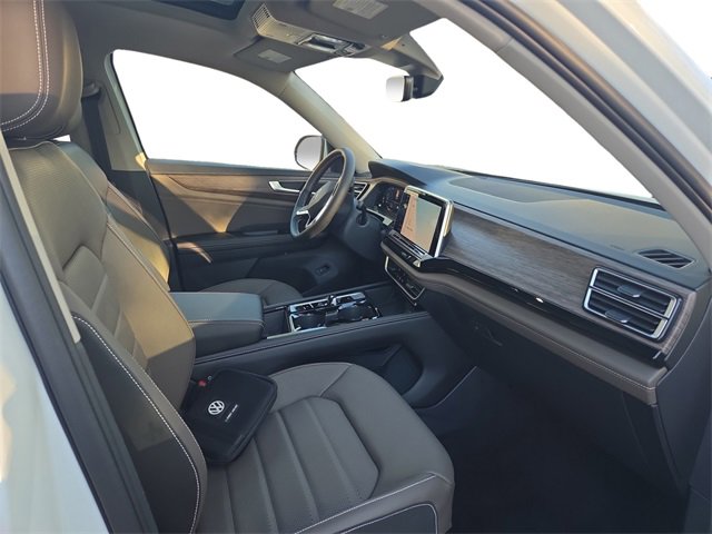 New 2026 Volkswagen Atlas SEL image 17