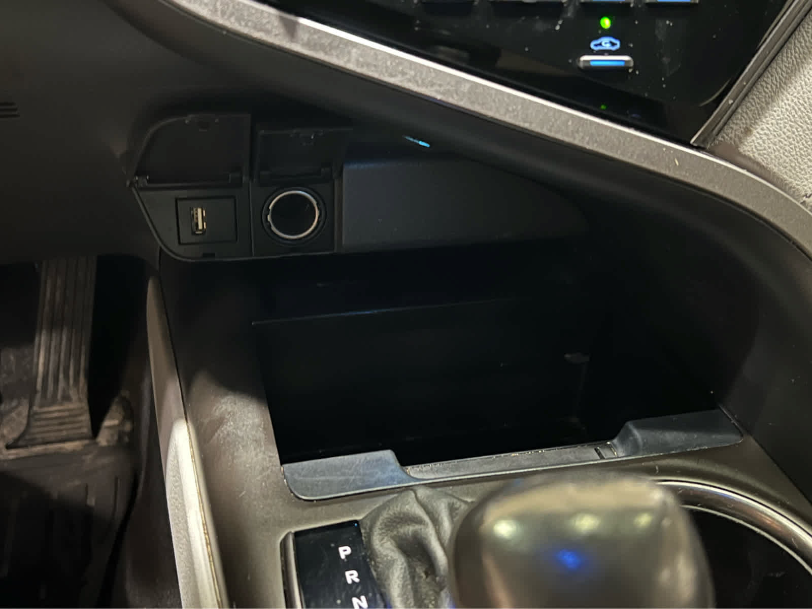 Used 2021 Toyota Camry XSE w/ Navigation Package FWD image 17