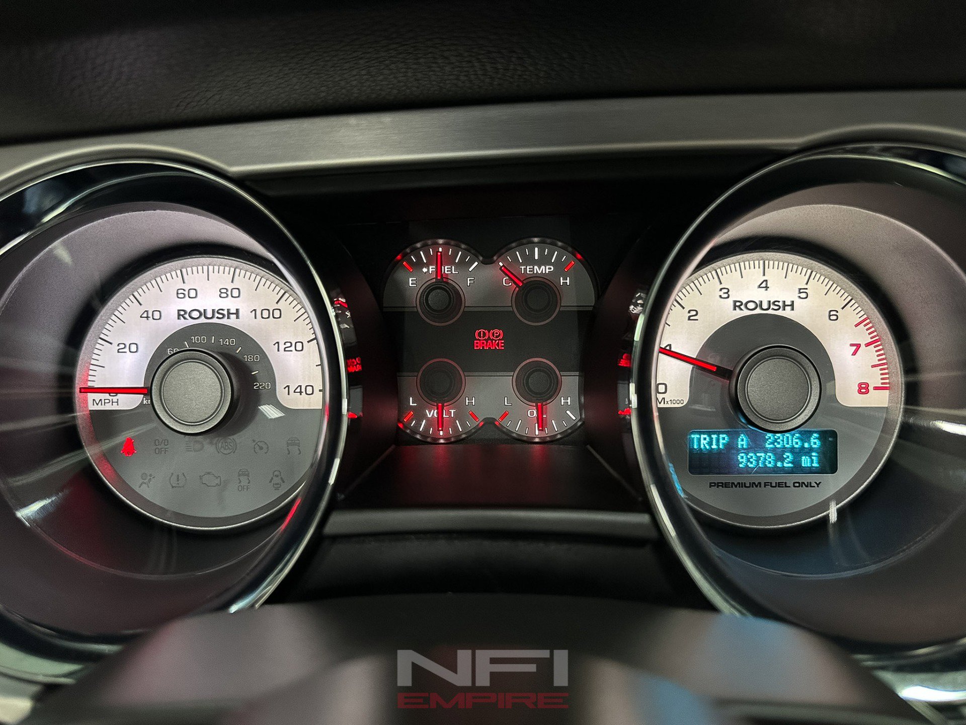 Used 2010 Ford Mustang GT image 36