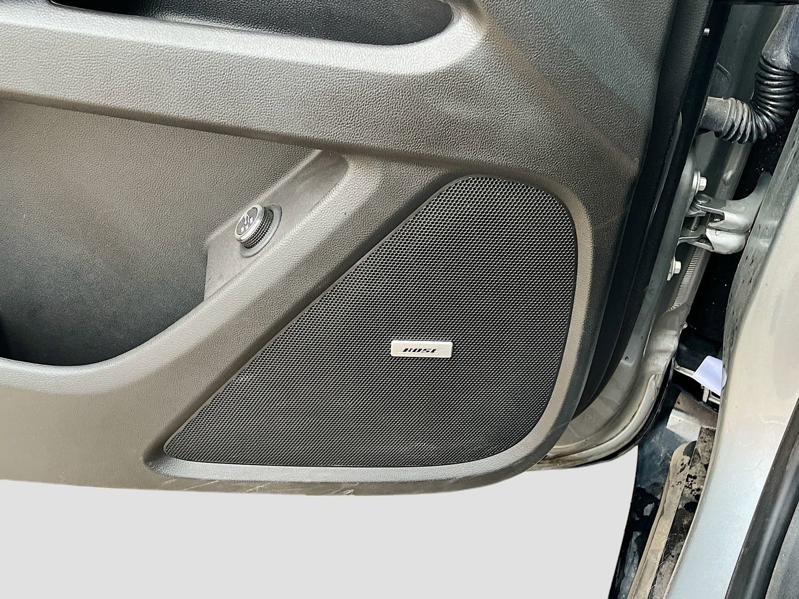 Used 2023 Chevrolet Traverse Premier w/ Redline Edition image 19