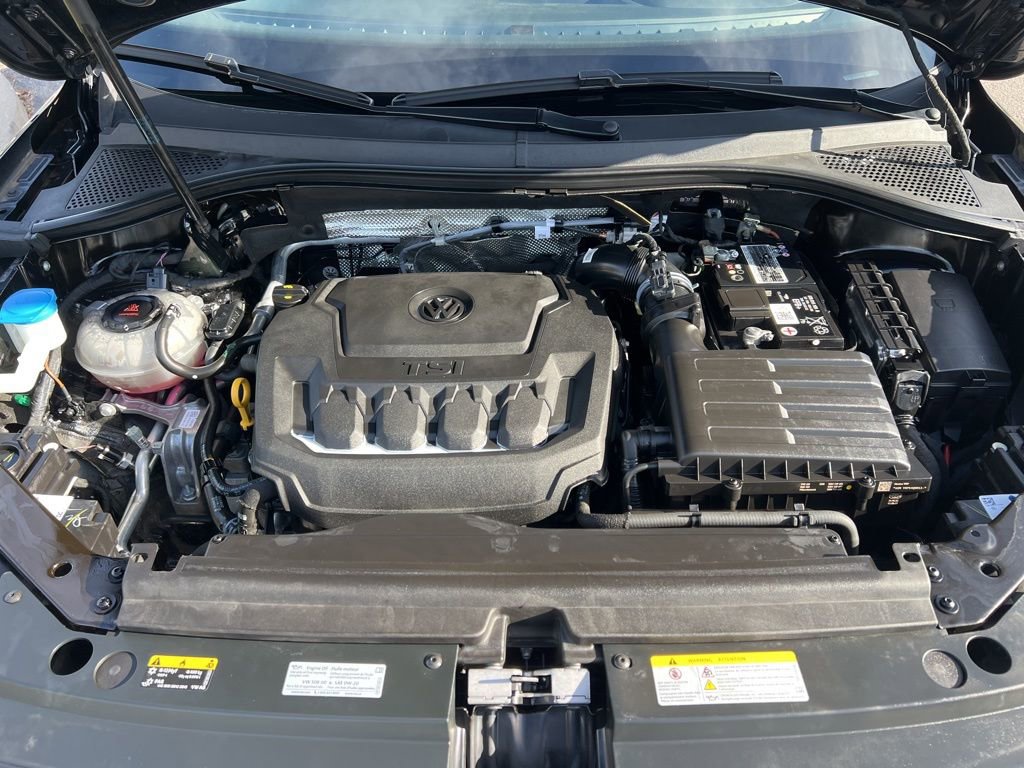 Used 2022 Volkswagen Tiguan SE image 11