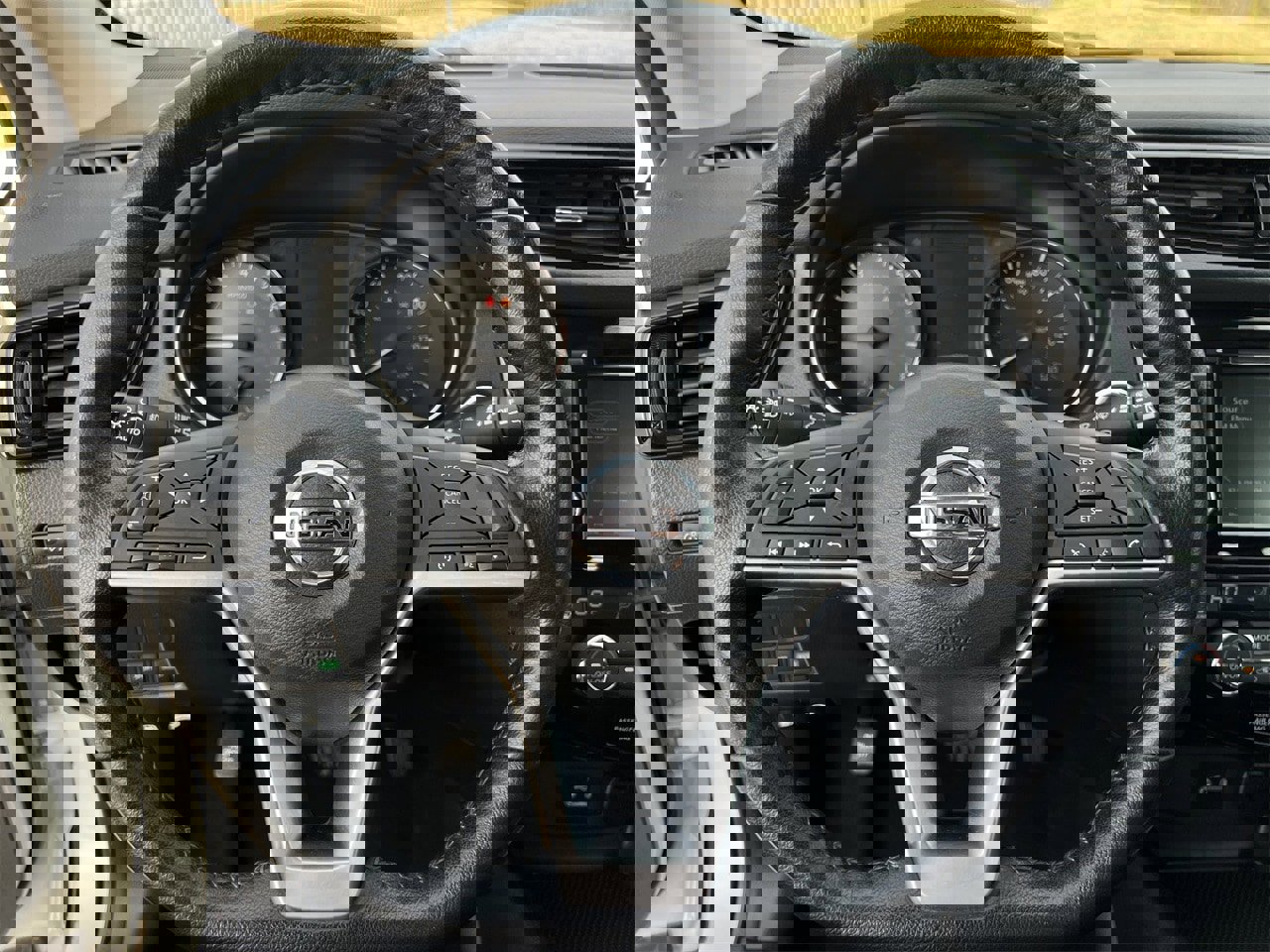 Certified 2021 Nissan Rogue Sport SV image 11