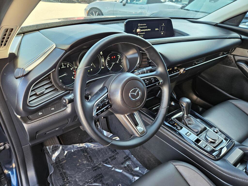 Certified 2025 MAZDA CX-30 AWD 2.5 S w/ Select Sport Pkg image 17