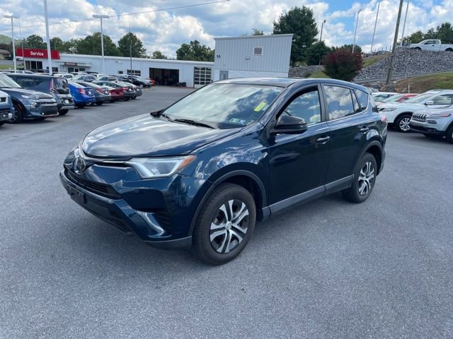 Used 2018 Toyota RAV4 LE w/ All Weather Liner Package image 4