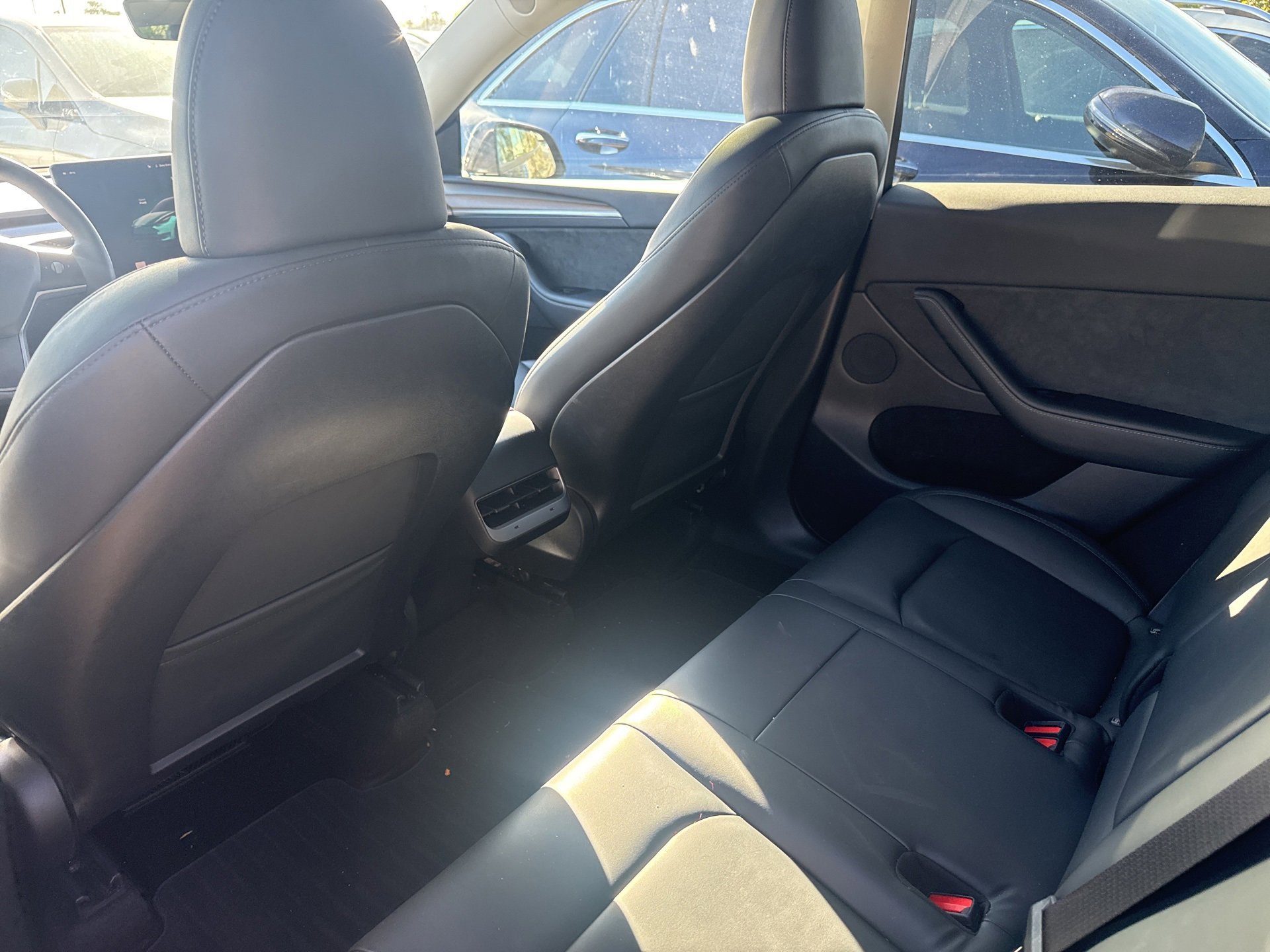 Used 2023 Tesla Model Y Long Range image 10