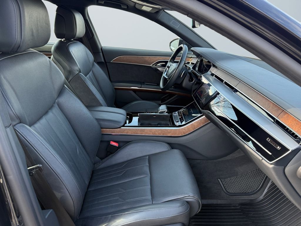 Used 2021 Audi A8 L 3.0T w/ Executive Plus Package image 15