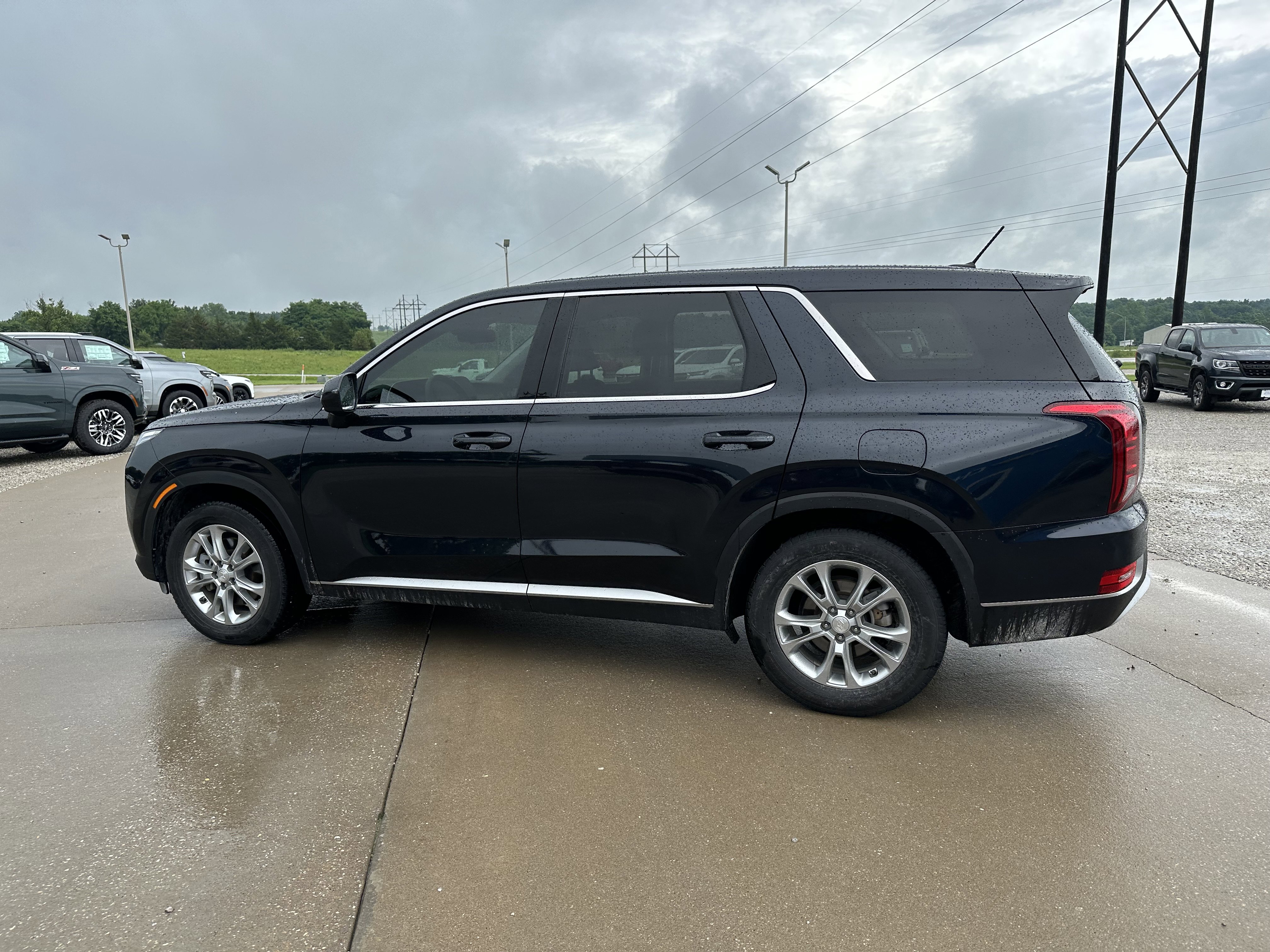 Used 2022 Hyundai Palisade SE w/ Cargo Package FWD image 8