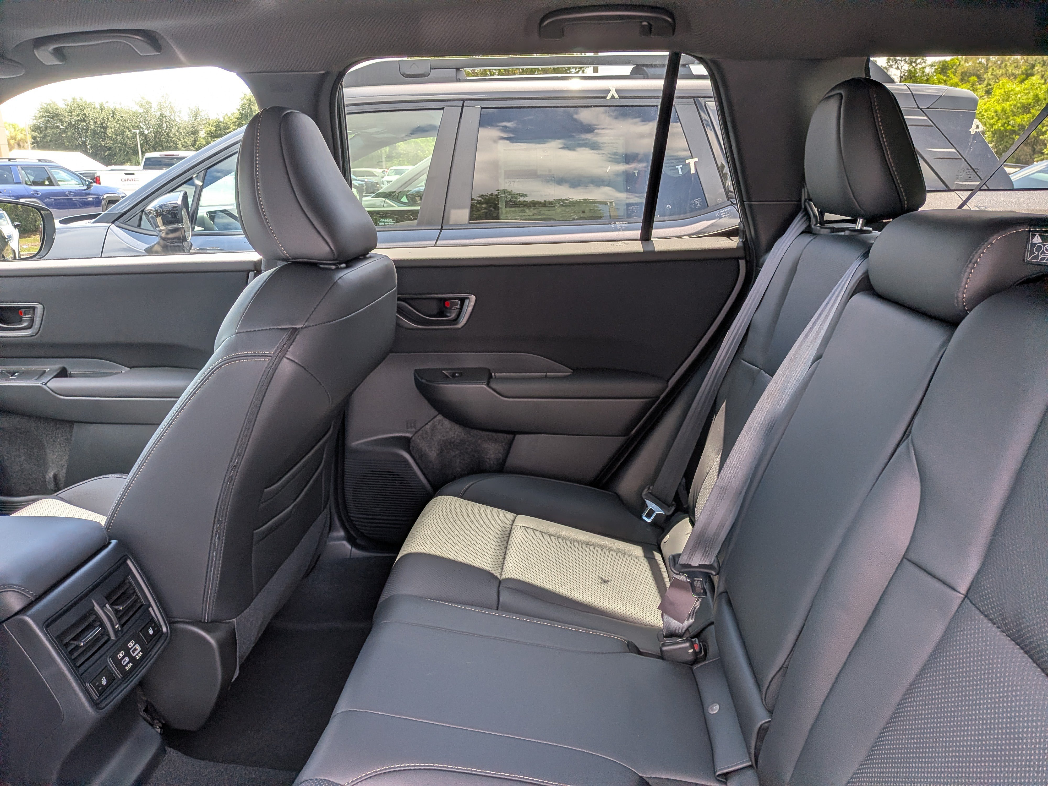 New 2026 Subaru Outback Premium AWD/4WD image 12