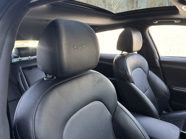 Used 2018 Kia Stinger GT1 image 33