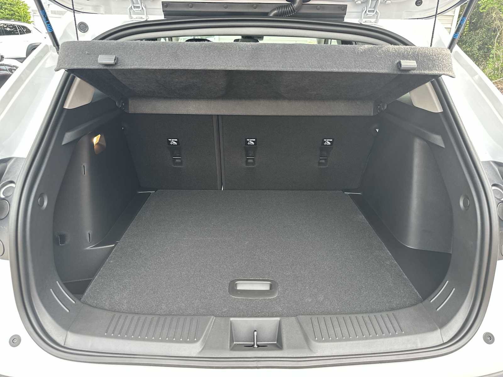 New 2026 Chevrolet Trax LT w/ LT Convenience Package FWD image 25