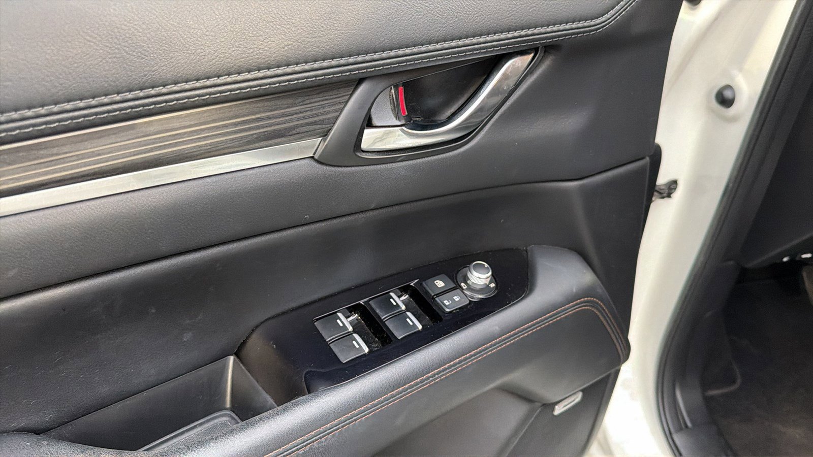 Used 2020 MAZDA CX-5 Grand Touring w/ GT Premium Package image 11