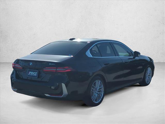 Certified 2024 BMW 530i w/ Premium Package RWD image 5