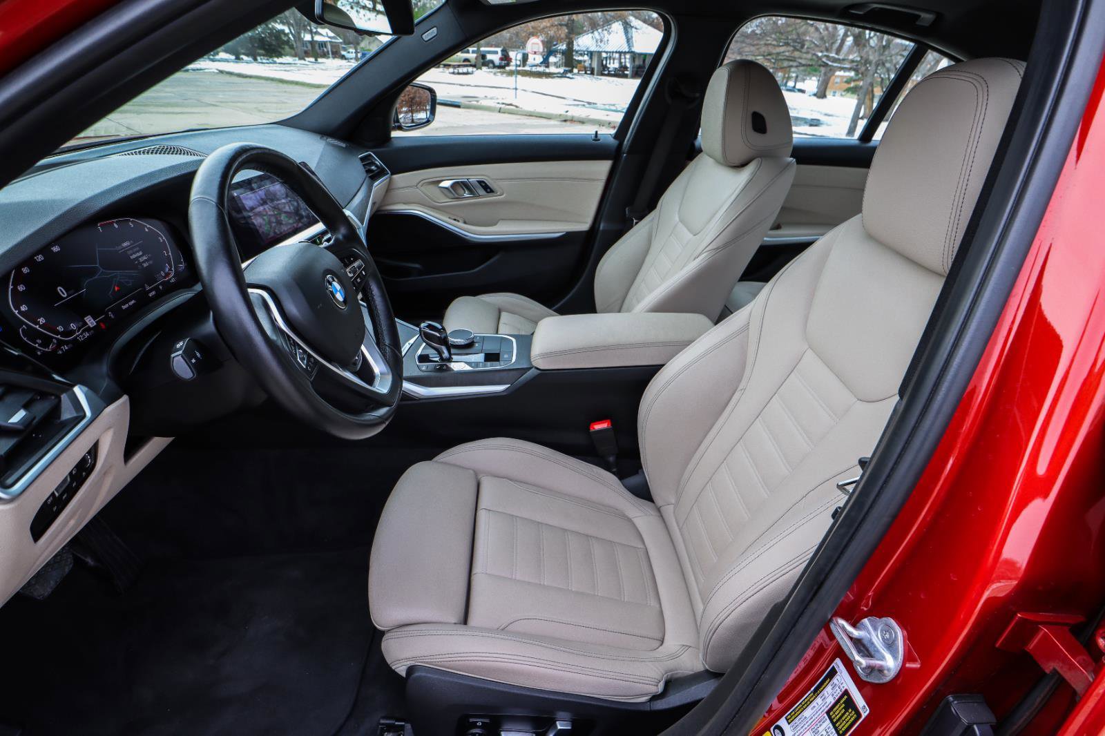 Used 2019 BMW 330i xDrive Sedan w/ Premium Package image 38